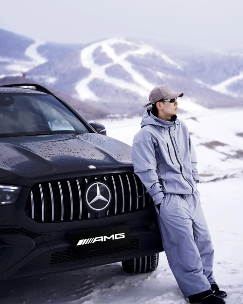 泪背后一只「紫色蝴蝶」的商业版图冰球突破22岁苏翊鸣：金牌与眼(图14)